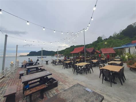 Penang: A Seafood Paradise with 42 Must-Try Restaurants