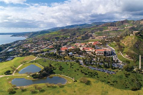 Pepperdine University Dining: A Culinary Paradise for Students