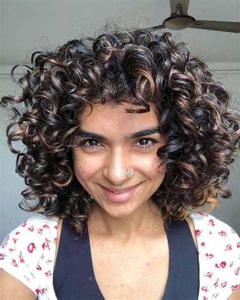 Perfect 3B Curly Brown: 2025's Most Elegant & Classic Wigs