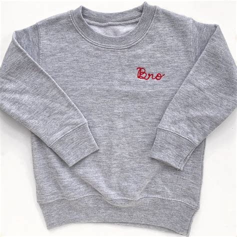 Personalized Infant Sweatshirts: A Journey of Comfort, Uniqueness, and Expression