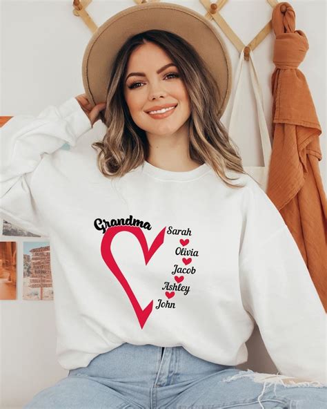 Personalized Sweatshirts for Grandma: The Perfect Gift for the Heart of Your Home