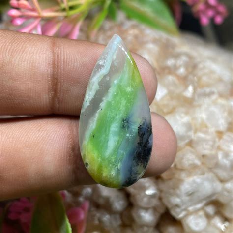 Peruvian Opal: A Gemstone of Enigmatic Beauty