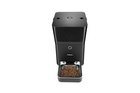 Petnet automatic cat feeder design