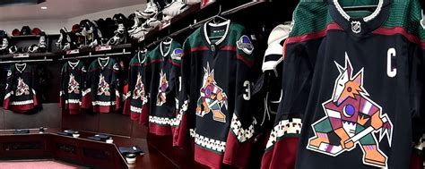 Phoenix Coyotes Jerseys: A History of the Iconic Kachina