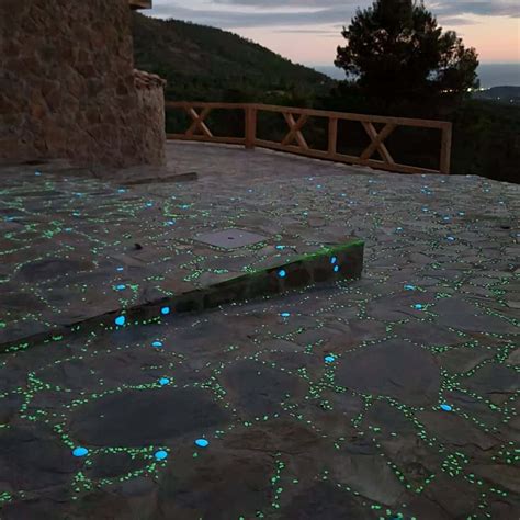 Phosphorescent Stones: Storing and Releasing Light