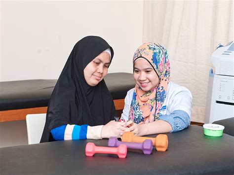 Physiotherapy Johor Bahru: Empowering You to Move Freely and Painlessly