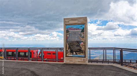 Pictures and Poems of the Pike's Peak Region... PDF