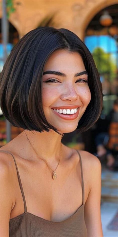 Pictures of 1000+ Short Bobs: The Ultimate Guide