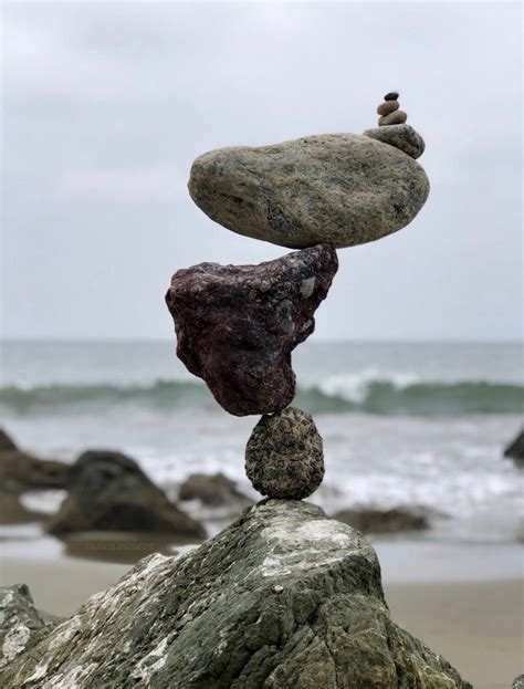 Pictures of Big Rocks Balancing: A Spectacle of Nature's Equilibrium