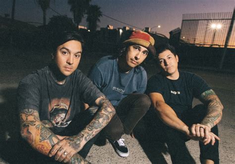 Pierce the Veil: A Band That Takes Style to a New Level