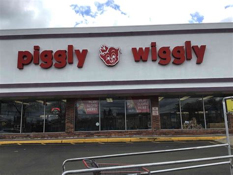 Piggly Wiggly 101: Unveiling the Secrets of a Grocery Giant