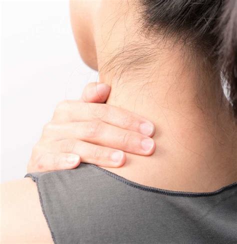 Pimple on Back of Neck: 7 Causes, 5 Treatments, and 3 Prevention Tips