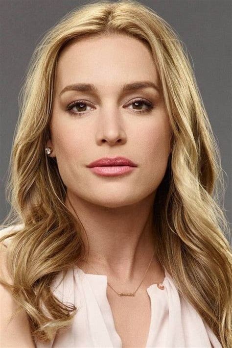 Piper Perabo: 7 Reasons She's a Prestige Icon