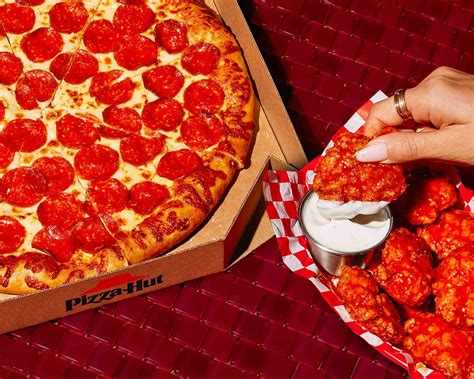 Pizza Hut in Alamo Ranch: A Slice Above the Rest