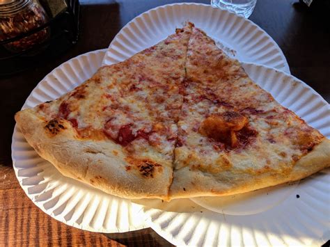 Pizza Master Bayonne New Jersey: 3001 Reasons to Visit