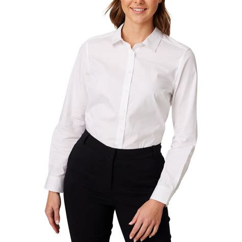 Plain White Long Sleeve Shirt: Your Timeless Fashion Staple