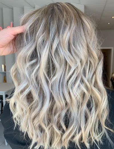 Platinum Blonde Balayage: 10,000+ Ways to Elevate Your Look