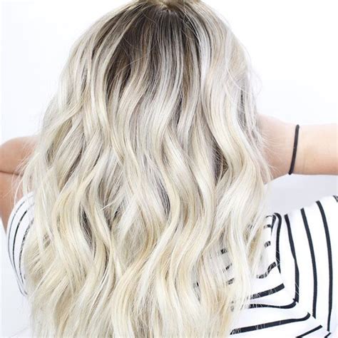 Platinum Blonde Balayage: A Comprehensive Guide to Achieving the Perfect Icy Hue