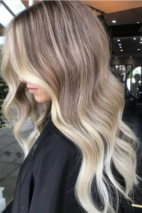 Platinum Blonde Balayage: A Comprehensive Guide to the Chicest Hair Trend