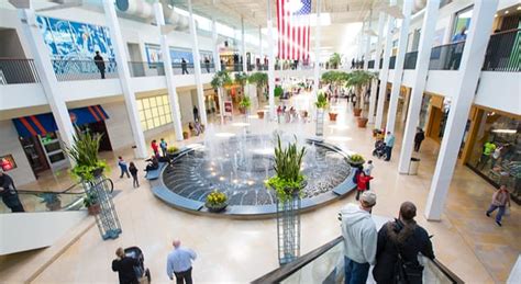 Plymouth Meeting Mall: A Shopper's Paradise on West Germantown Pike, Plymouth Meeting, PA