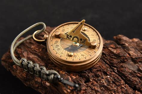 Pocket Watch Compass: An Essential Timekeeping Tool