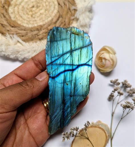 Polished Labradorite: A Shimmering Stone of Transformation and Protection