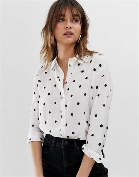 Polka Dot Button Shirt: A Timeless Staple for Your Wardrobe