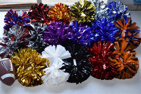 Pom-Poms: