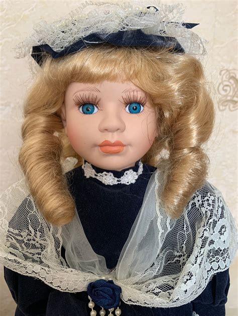 Porcelain Dolls Heads: A Timeless Collectors' Delight