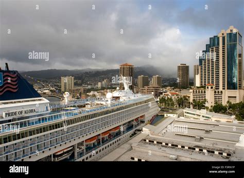 Port Honolulu Cruise Terminal: Your Gateway to Hawaiian Adventures