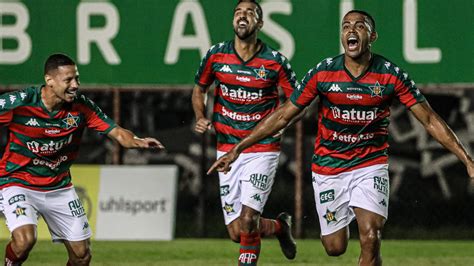 Portuguesa-RJ x Athletic: A Batalha Aquece para a Próxima Fase