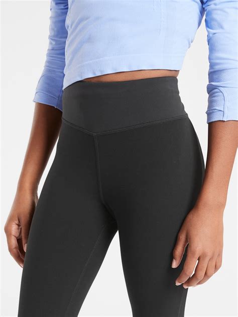 Powervita® High-Rise Tight