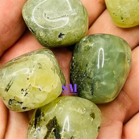 Prehnite Tumbled: A Verdant Gemstone of Tranquility and Dream Interpretation