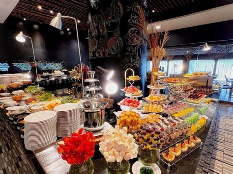 Premiere Hotel Kuala Lumpur Buffet Lunch for RM 100,000 - The Ultimate Dining Experience