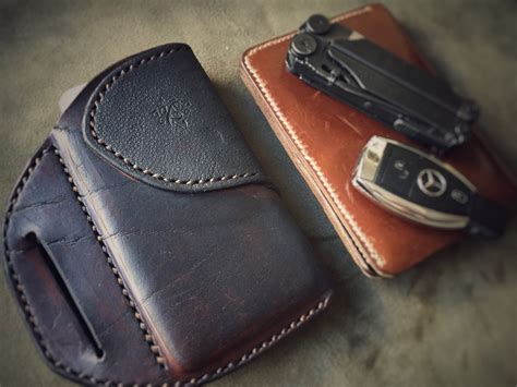 Premium iPhone European Leather Holster Epub