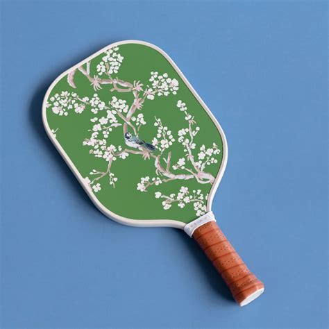 Pretty Pickleball Paddles: A Guide to the Most Eye-Catching Options