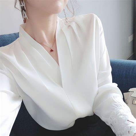 Pretty White Blouses for Ladies: Elevate Your Style with Timeless Elegance