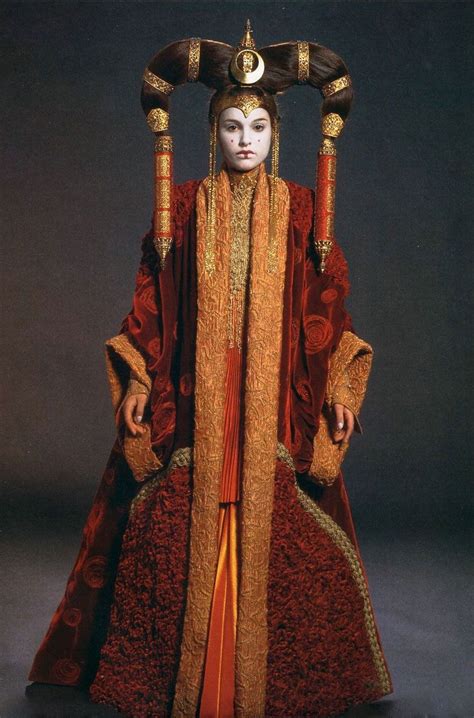 Princess Amidala's Iconic Fashion in Star Wars