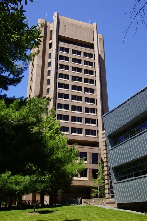 Princeton Fine Hall: A Historic Landmark and Architectural Masterpiece