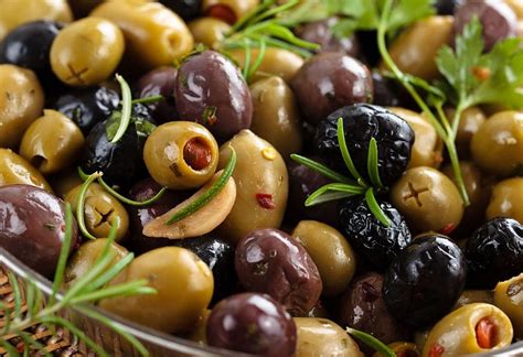 Producing Table Olives PDF
