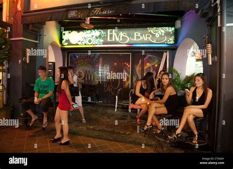 Prostitution in Singapore: Uncovering the 5 Rs