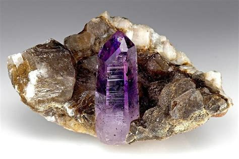 Purple Amethyst: The Gemstone of 2025