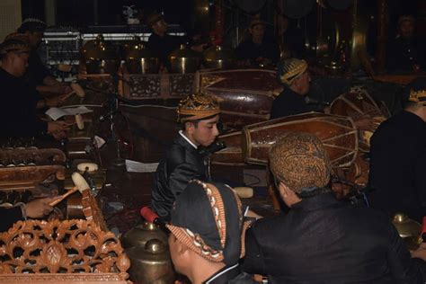 Purwadi Arianto: Maestro Seni Karawitan dan Pelestari Budaya Jawa