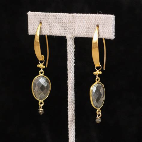 Pyrite Earrings: A Guide to Earth's Shimmering Treasure