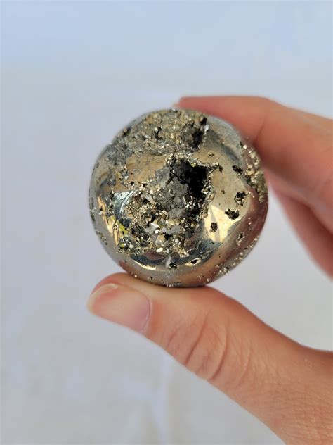 Pyrite Gold in Quartz: An Alluring Treasure for Jewelers and Investors Alike