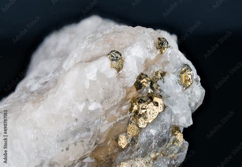 Pyrite Gold in Quartz: Uncovering the Secrets of the Golden Fool