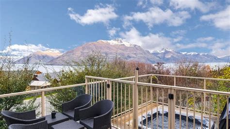 Queenstown: An Alpine Oasis for Mobile Lifers