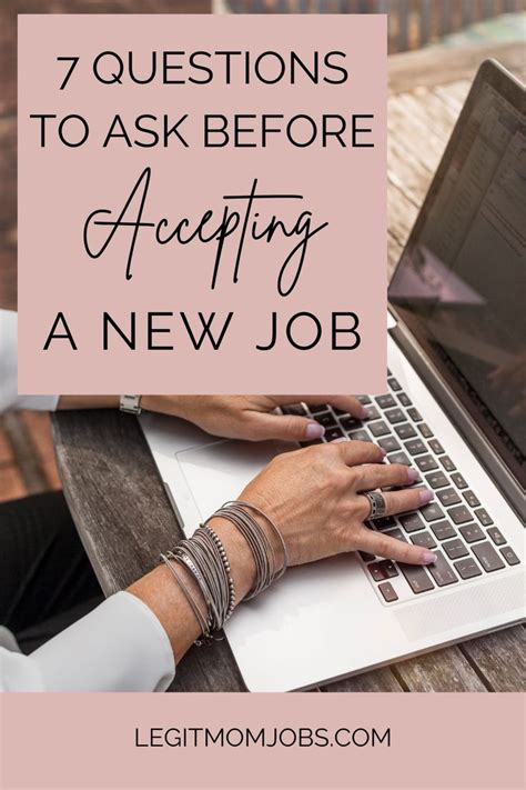 Questions to Ask Before Accepting a New Job