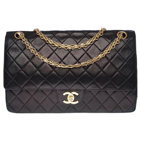 Quilted Handbags: A Timeless Style with Enduring Popularity