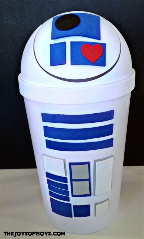 R2D2 Valentine Box: 4 Creative Ideas to Make Your Card Stand Out